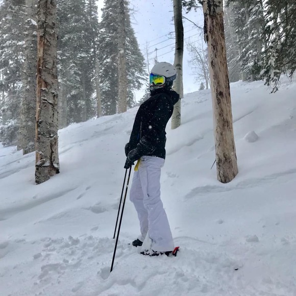 Meet your Posher, Amanda - Picture 1 of 1